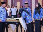 Pelantikan sejumlah pejabat eselon II dan III di lingkungan Pemprov Kepri. Foto: Diskominfo