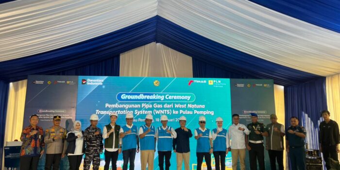 Groundbreaking Proyek Strategis Nasional (PSN) pipa gas West Natuna Transportation System (WNTS)-Pulau Pemping. Foto: Ist