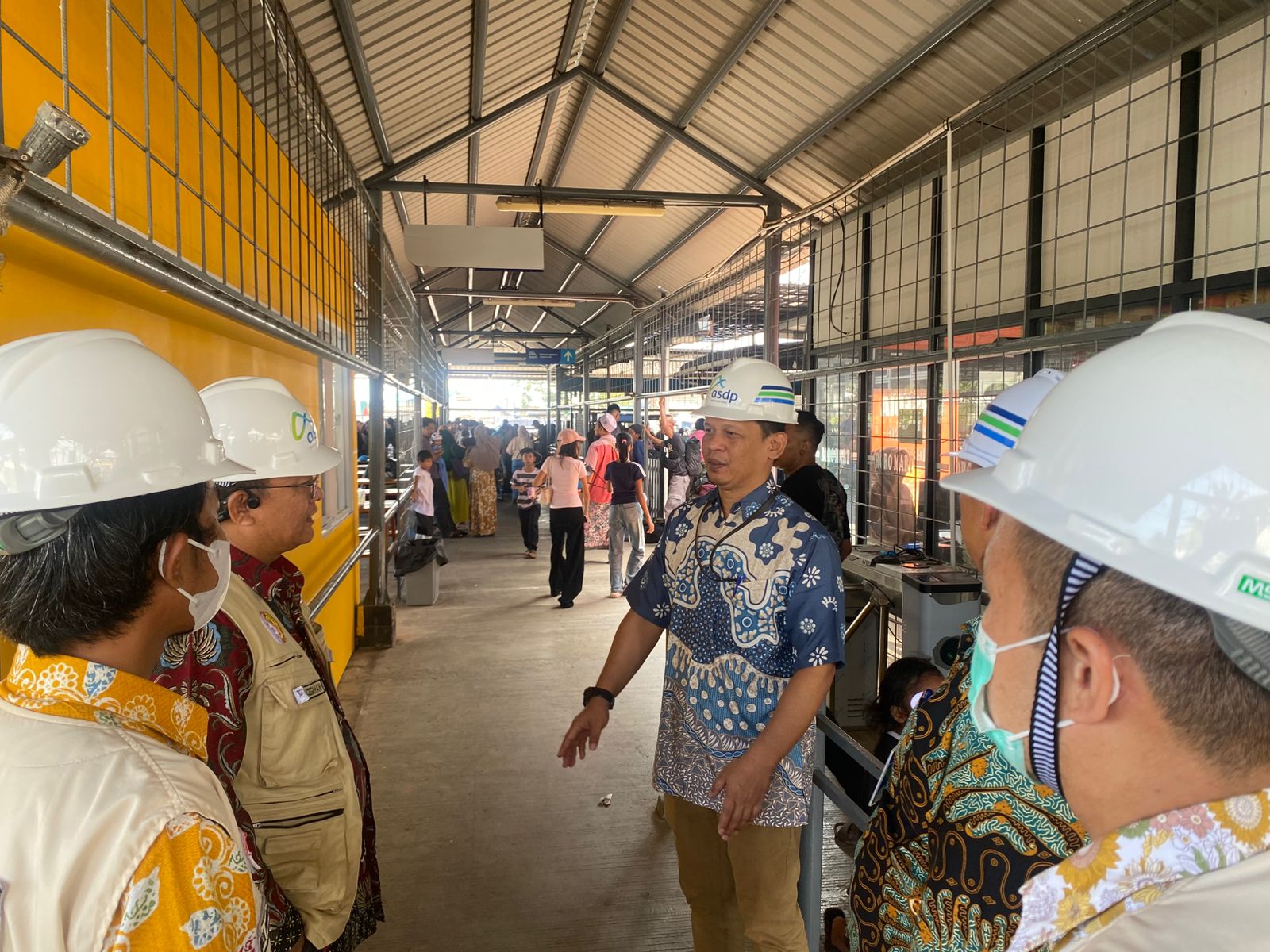 Perwakilan Ombudsman RI Provinsi Kepri melaksanakan pemantauan langsung terhadap kesiapan arus mudik Lebaran tahun 2026. Foto: Ist