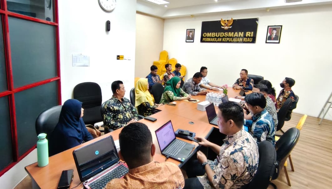 Jajaran Kemenag Kota Batam melakukan kunjungan kerja ke Kantor Perwakilan Ombudsman RI Provinsi Kepri. Foto: Istimewa