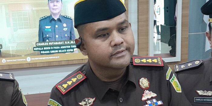 Kajari Tanjungpinang, Rachmad Surya Lubis. Foto: Dok sinarsiber