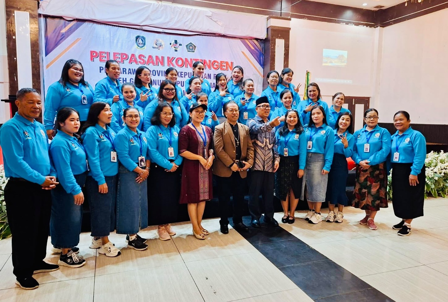 Paduan Suara Wanita Tanjungpinang berfoto bersama. Foto: Ist