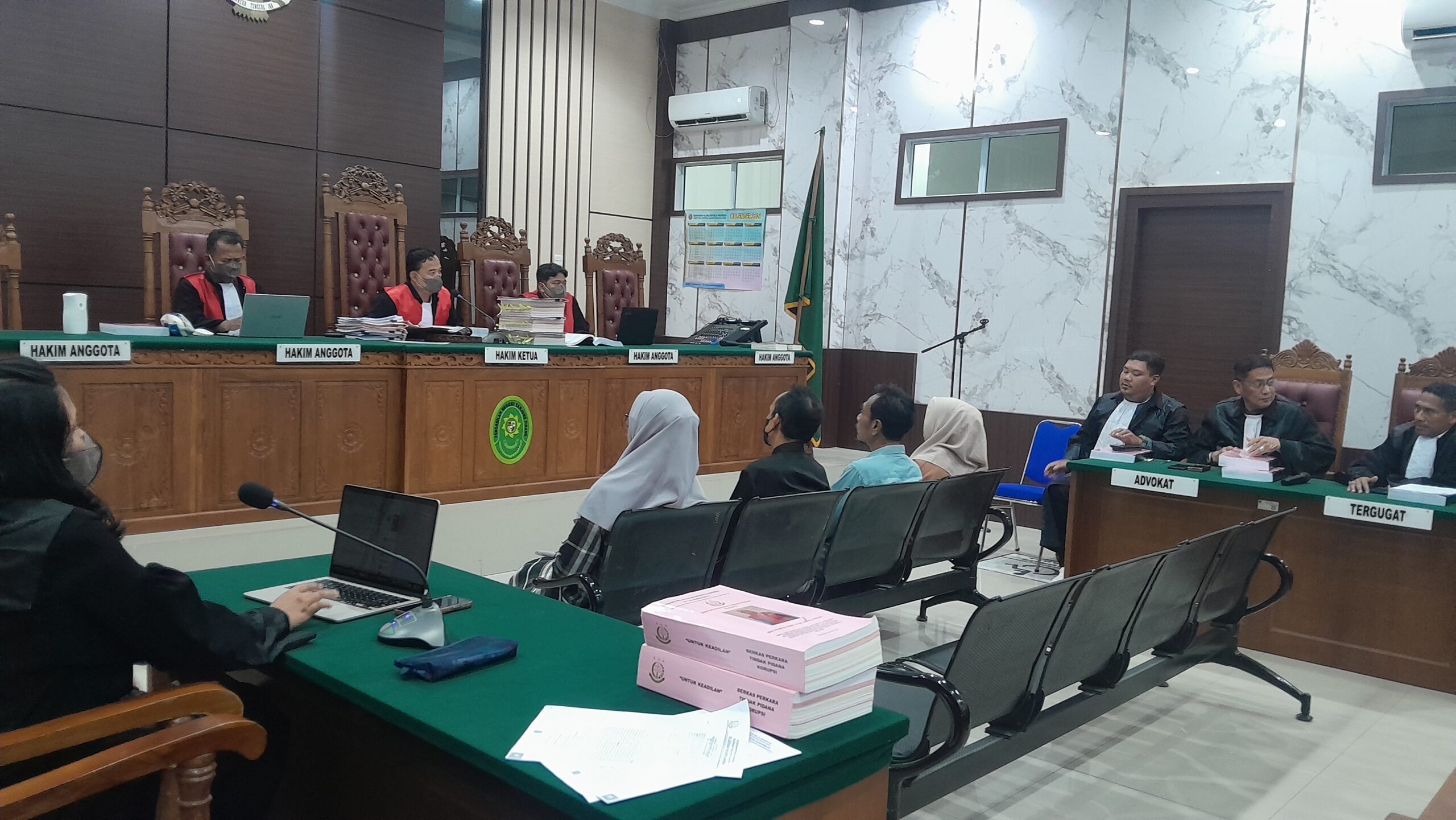 Sidang kasus dugaan korupsi pengelolaan dana hibah KPU Karimun tahun 2024. Foto: Rindu Sianipar