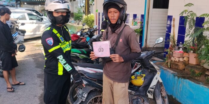 Personel Satlantas Polresta Barelang saat pelaksanaan patroli hunting. Foto: Ist