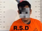1001126361 RSD, terduga pelaku kasus curanmor saat diamankan polisi. Foto: Dok Polsek Nongsa
