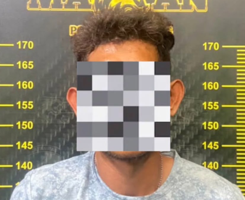 AS (36), tersangka kasus curas saat diamankan polisi. Foto: Dok Polsek Nongsa