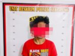 1001140489 RT (40), terduga pelaku pencurian sepeda saat diamankan di Mapolsek Sekupang. Foto: Ist
