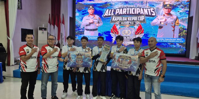 Tim E-Sport Polresta Tanjungpinang berhasil meraih Juara I pada Turnamen Mobile Legends Kapolda Kepri Cup. Foto: Ist