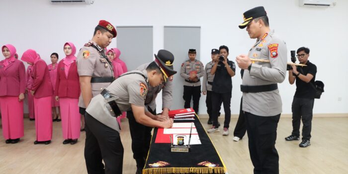Kegiatan pelantikan dan sertijab sejumlah PJU di lingkungan Polresta Barelang. Foto: Ist