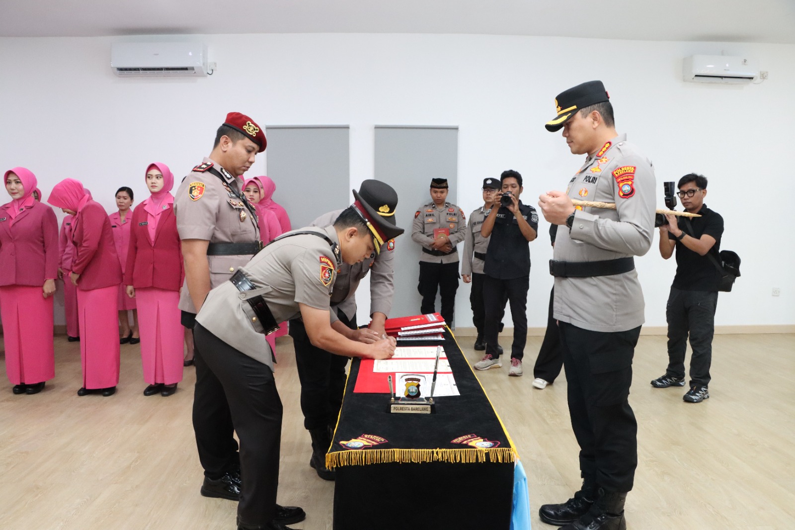 Kegiatan pelantikan dan sertijab sejumlah PJU di lingkungan Polresta Barelang. Foto: Ist