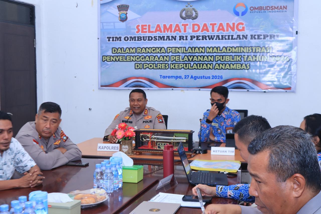 Ombudsman Republik Indonesia Perwakilan Provinsi Kepri saat mengunjungi Polres Kepulauan Anambas, pada Kamis (27/08/2026). Foto: Ist